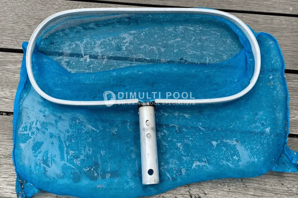 leaf skimmer kolam renang jaring kantong.